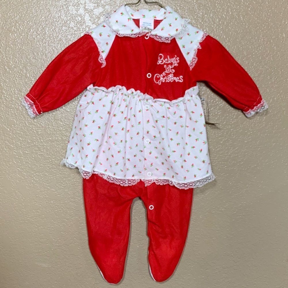 Vintage Lullaby Land baby girl Christmas one piece footies‎